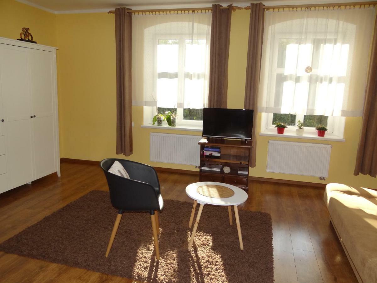 Apartament Zapiecek Appartamento Malbork Esterno foto